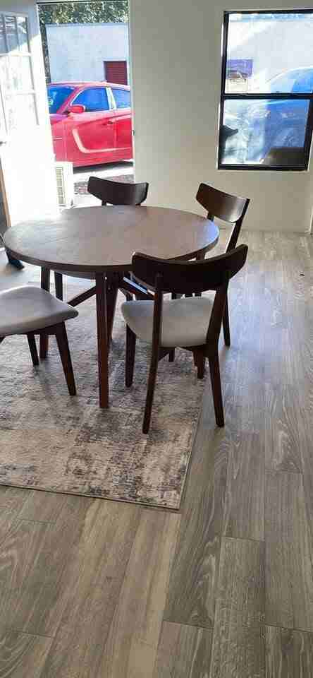 4027 DELREE STREET - Photo 6 of 8