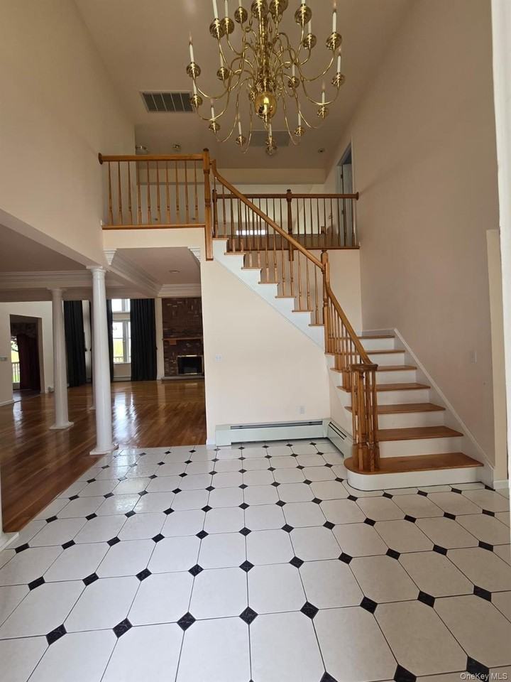 54 Wilderness Dr - Photo 3 of 25