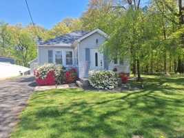 featured image of 101 Gatto Ln