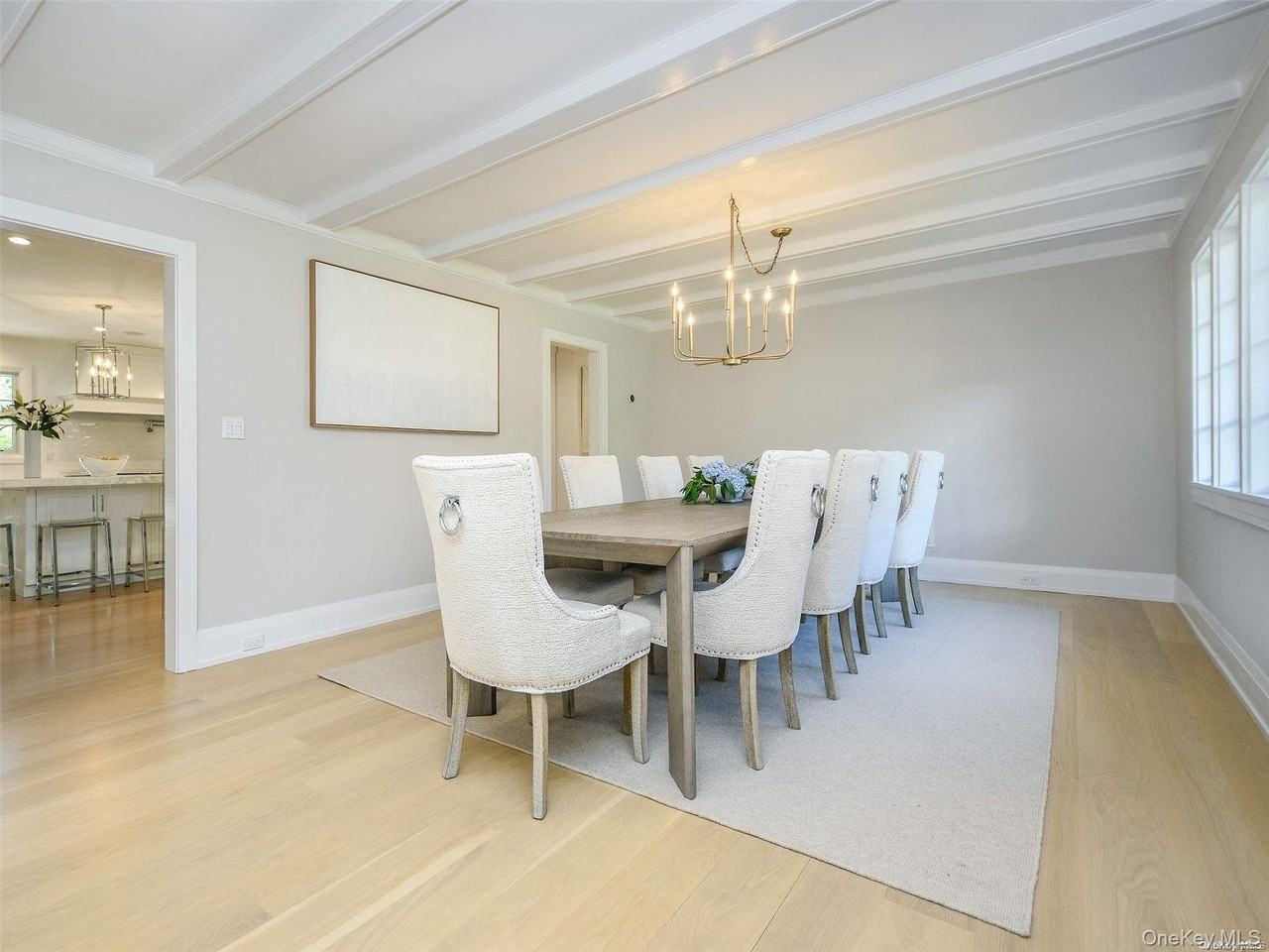 79 Reid Ave - Photo 5 of 30