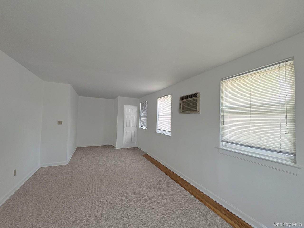26345 73rd Ave #2ndFL - Photo 3 of 11