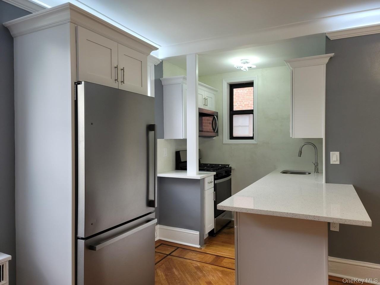 1 Broad Pkwy #5H - Photo 7 of 17