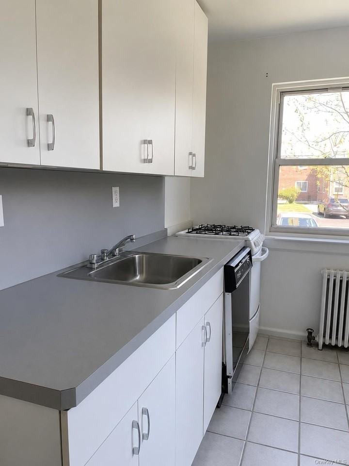 26051 73rd Ave - Photo 4 of 6