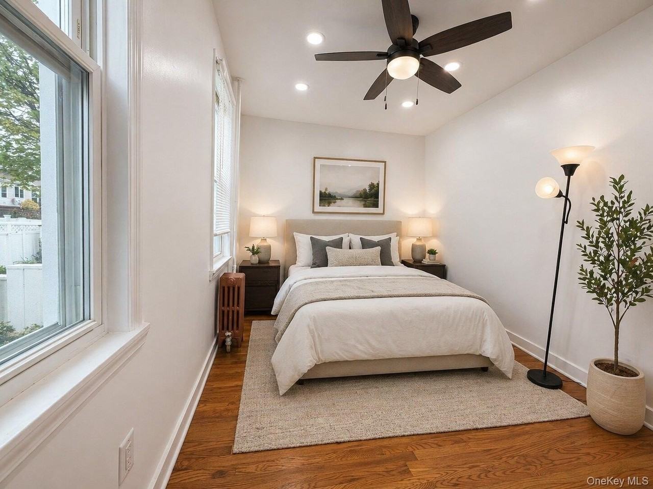 14717 15th Ave #1FL - Photo 5 of 10