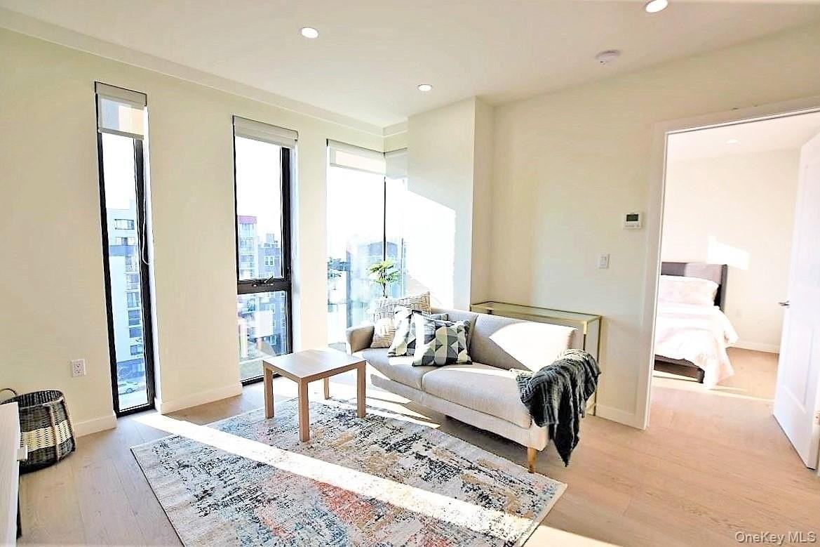 4126 44th St #8A - Photo 4 of 32
