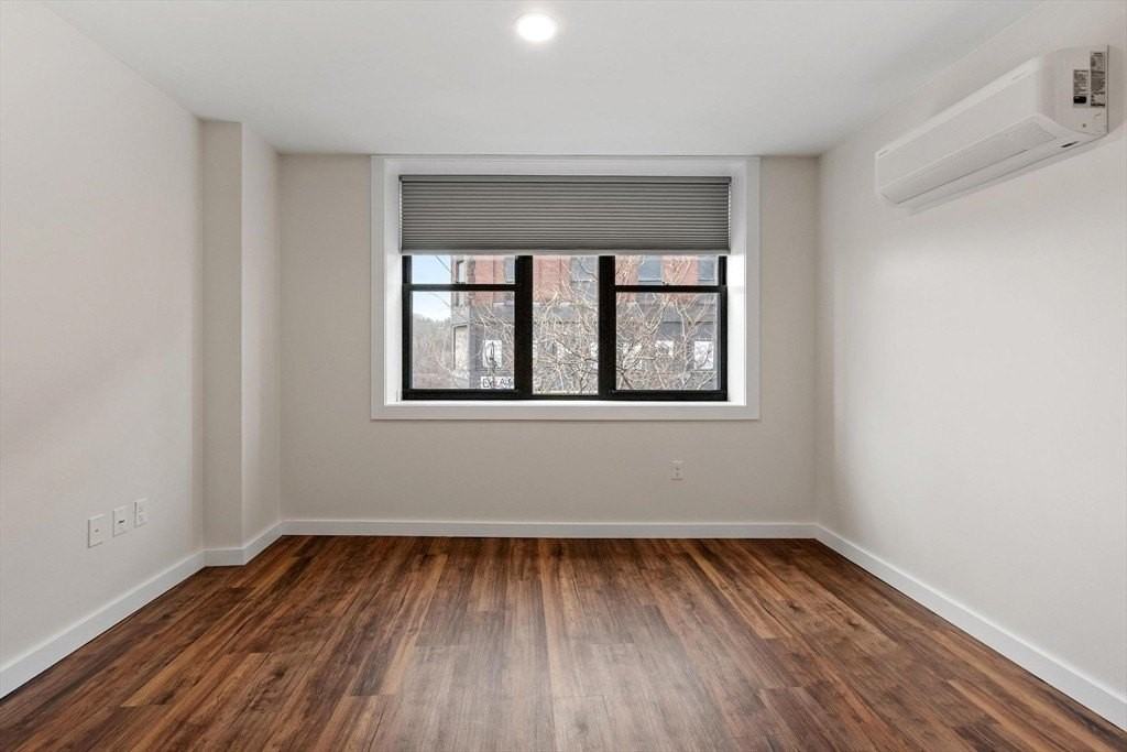 329 Main St #1 - Photo 7 of 8
