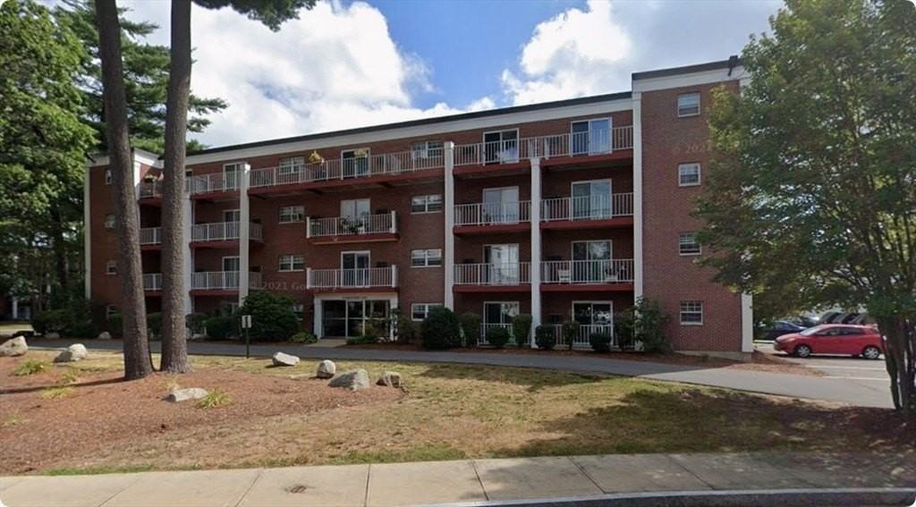 25 Greentree Ln #43