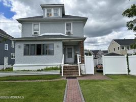 featured image of 538 Ocean Blvd #1