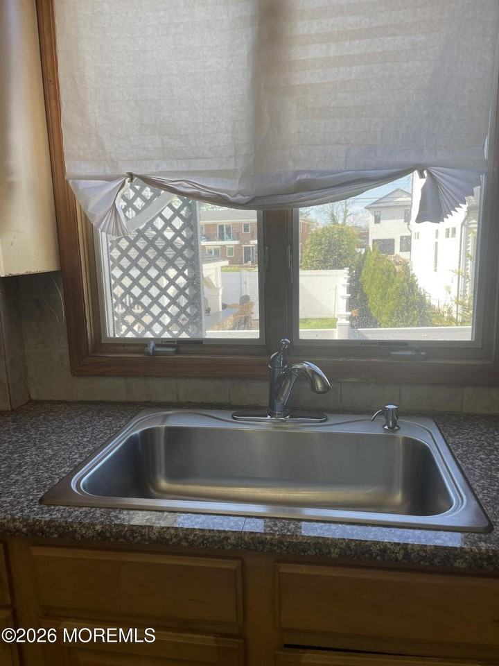 538 Ocean Blvd #1 - Photo 7 of 14