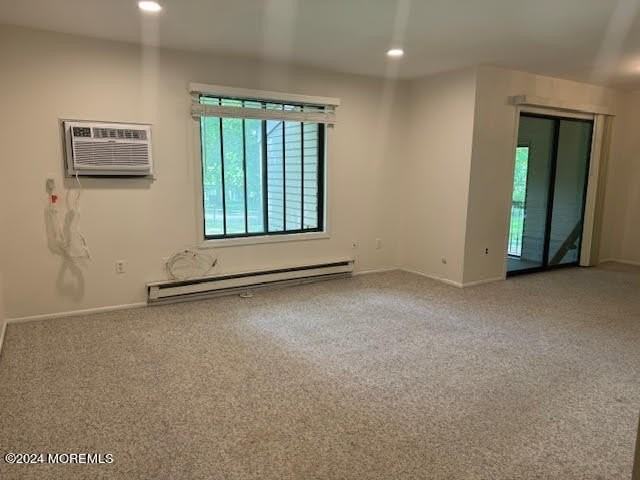 238 Medford Ct #J - Photo 7 of 31