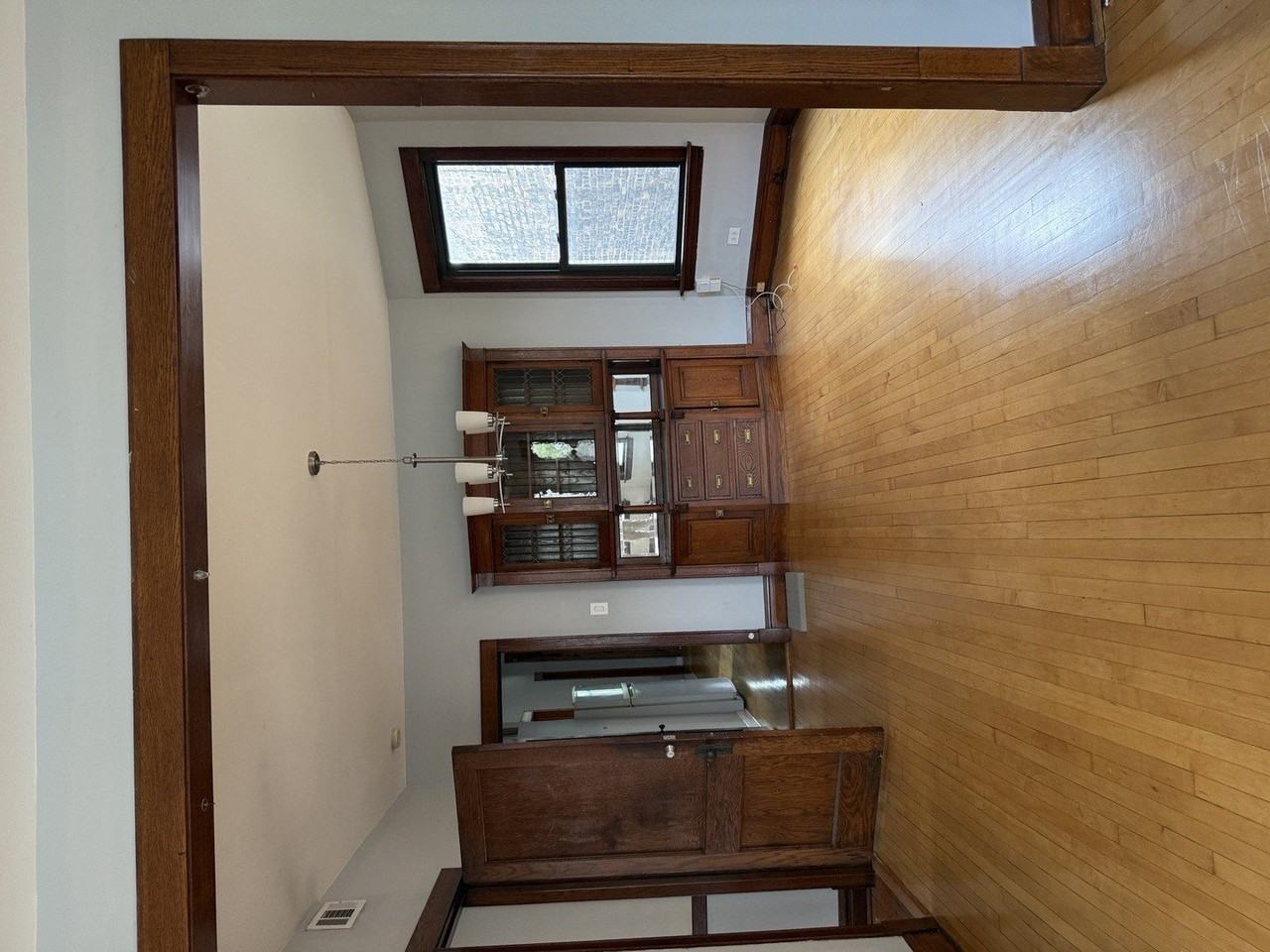 2725 N Francisco Ave #2 - Photo 2 of 7