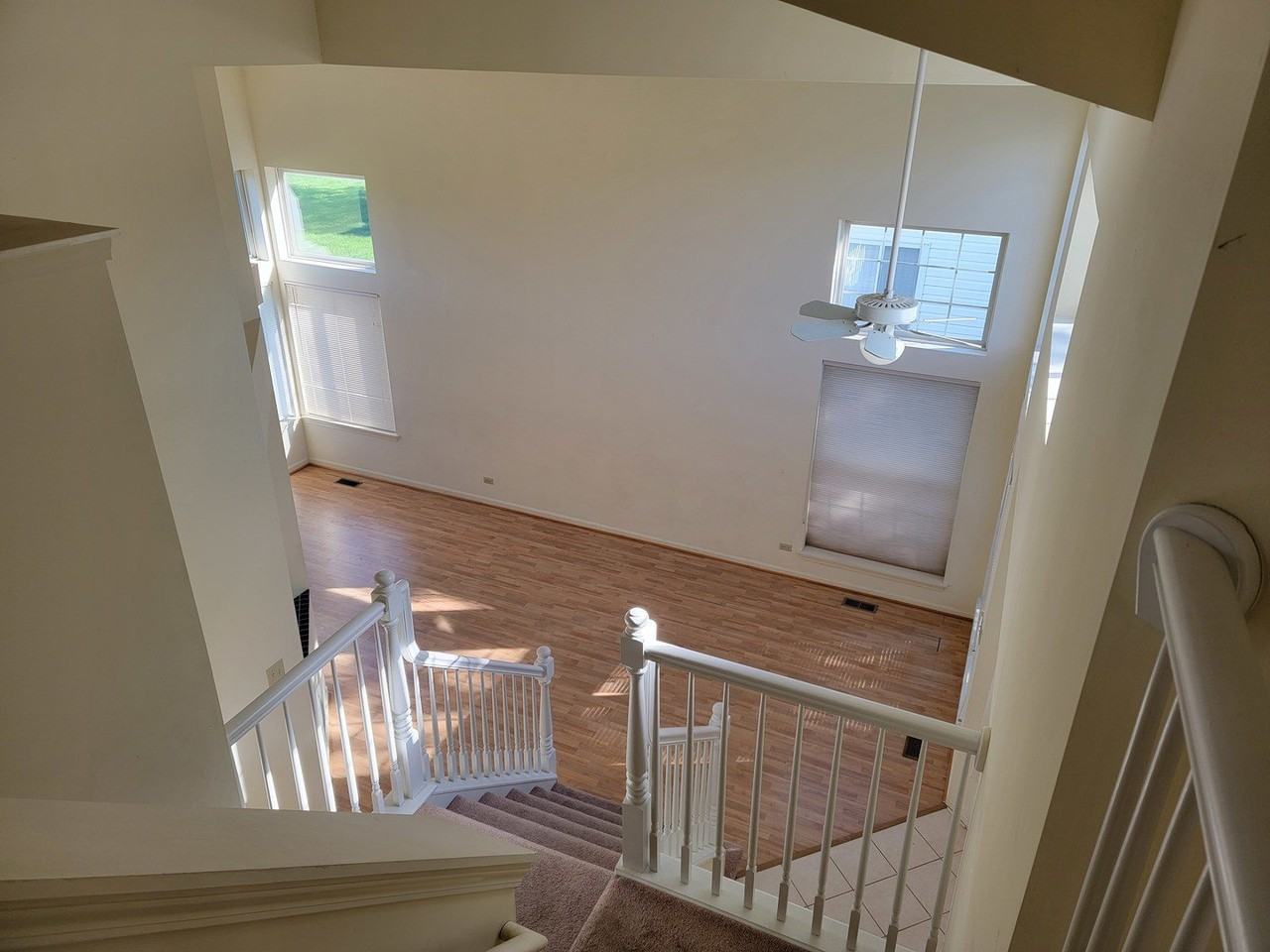 2135 Feldott Ln - Photo 6 of 17