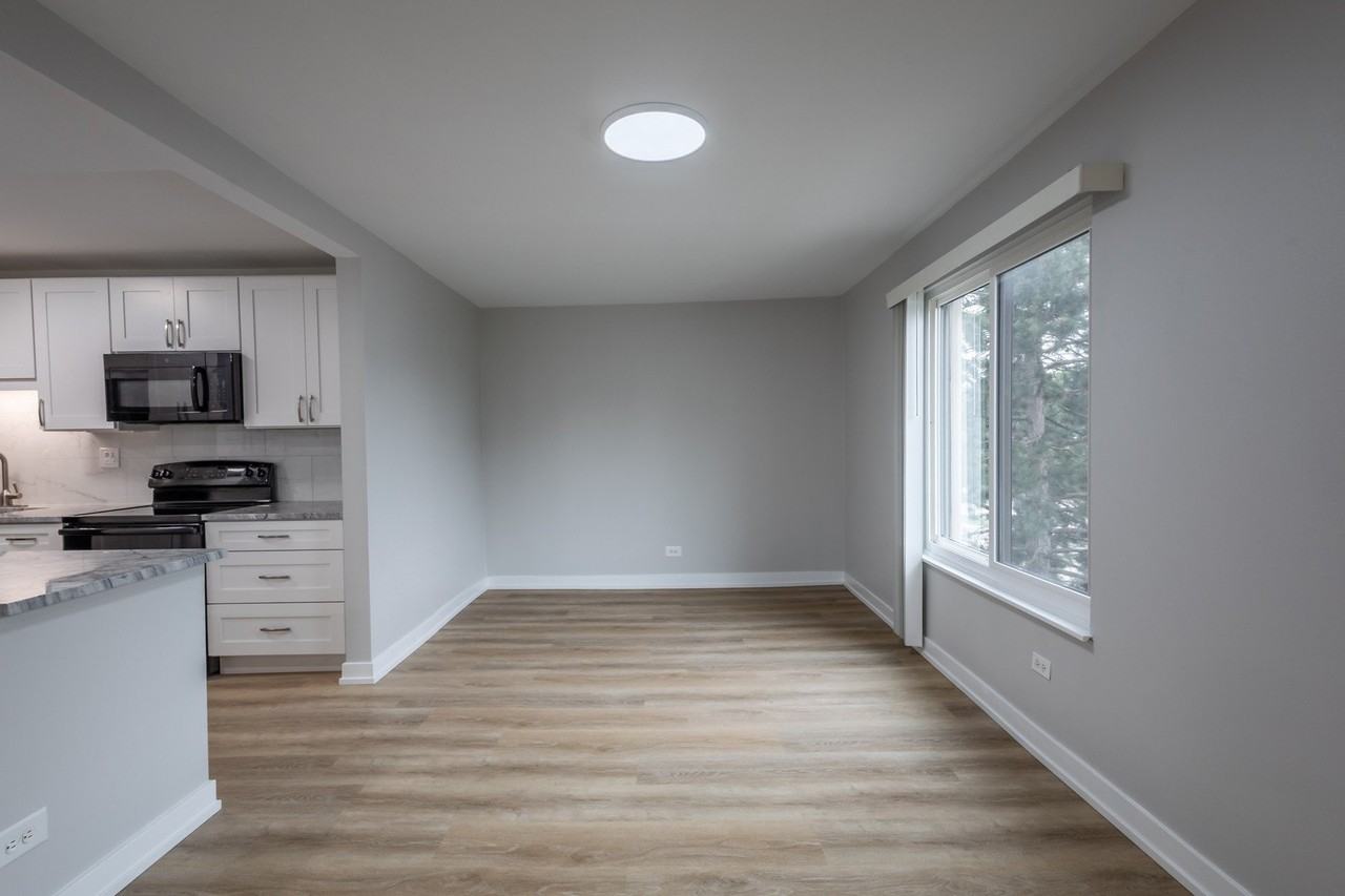 1415 E Central Rd #315B - Photo 4 of 29