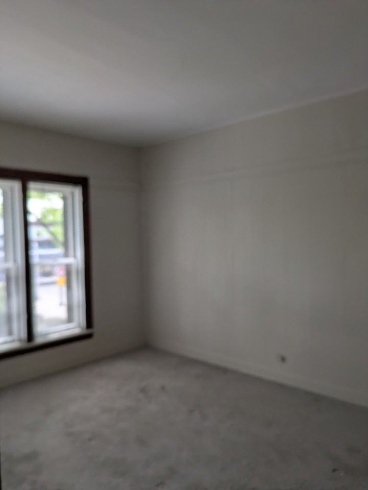 103 E 1st St #2S - Photo 7 of 9