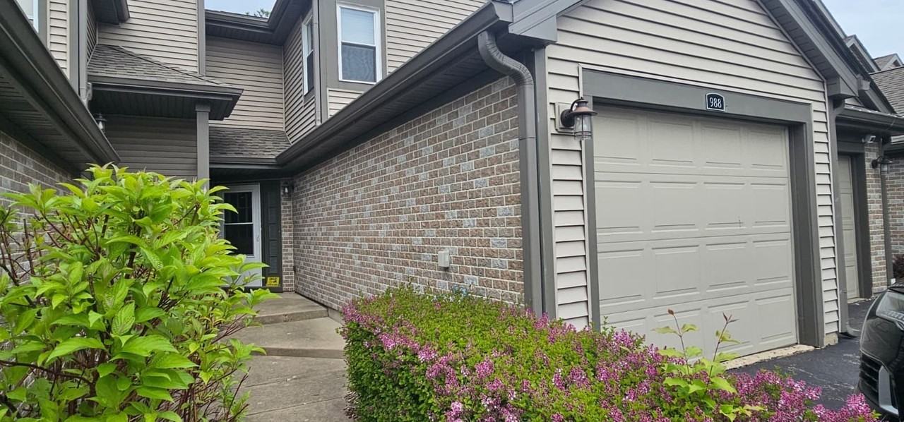 988 Butter Creek Ct #4ND - Photo 2 of 22