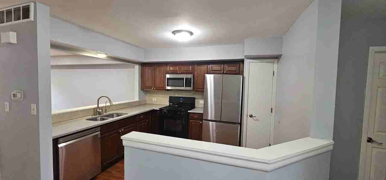 988 Butter Creek Ct #4ND - Photo 5 of 22