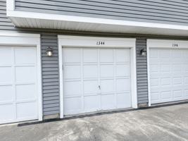 featured image of 1344 Barclay Ln #1344