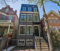 2202 N Leavitt St #2 - Photo 1 of 1