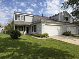 6 Buckingham Ln - Photo 1 of 1