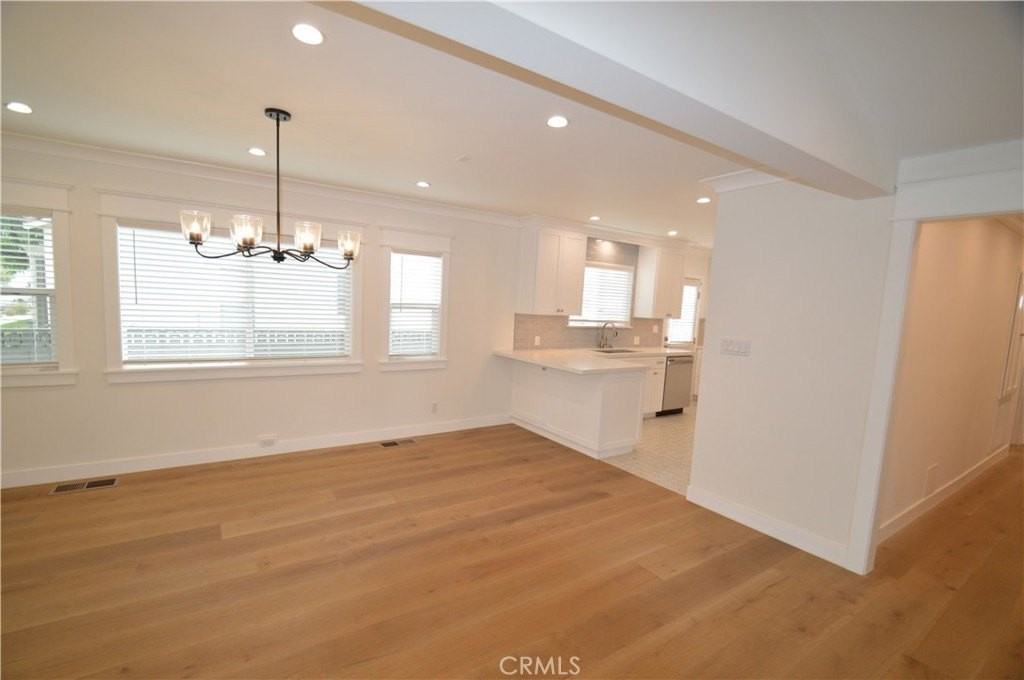 1443 N Evergreen St - Photo 3 of 12