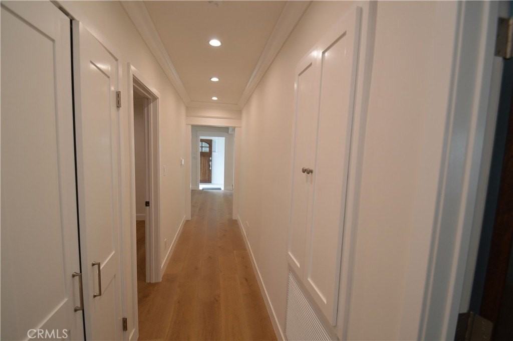 1443 N Evergreen St - Photo 6 of 12