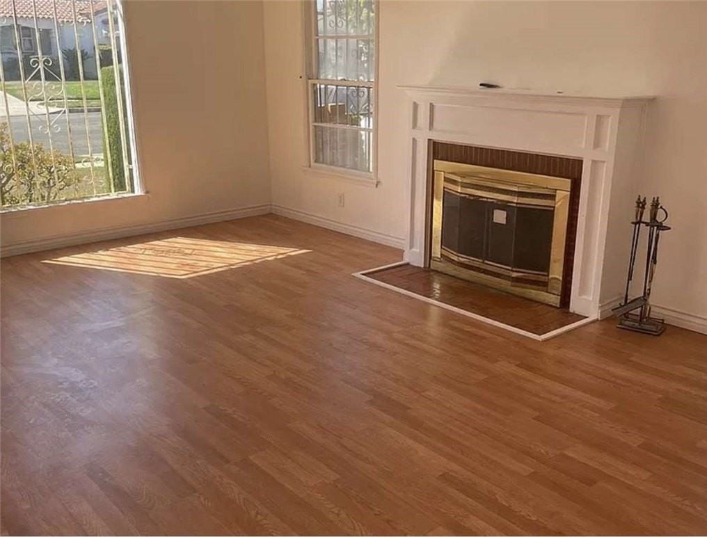 8724 Ruthelen St - Photo 4 of 19