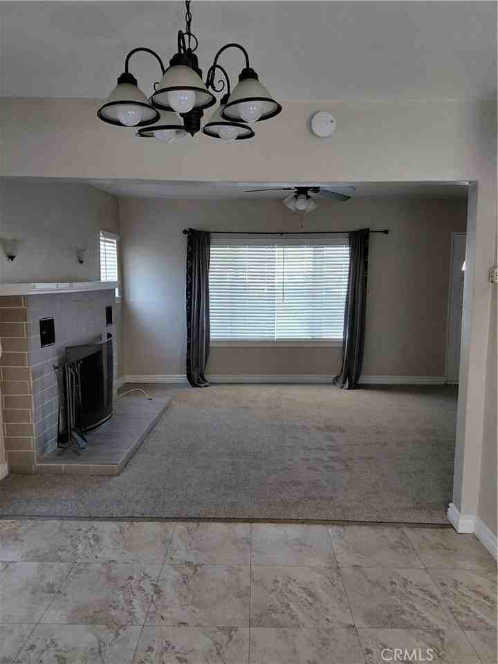 974 Edgar Ave - Photo 6 of 16