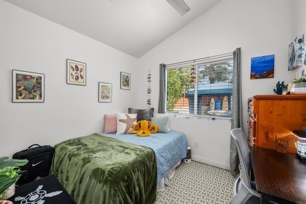 5371 Saxon St - Photo 7 of 11