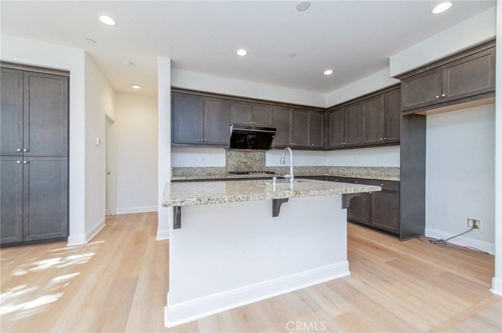 12247 Cielo Dr - Photo 6 of 31