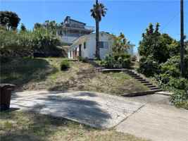 featured image of 1509 Avenida De La Estrella
