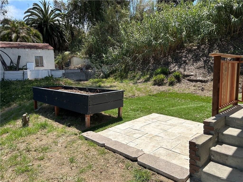 1509 Avenida De La Estrella - Photo 3 of 46