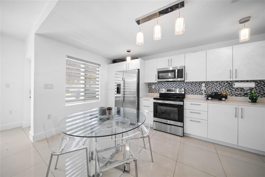 14474 Sw 259th St - Photo 5 of 8