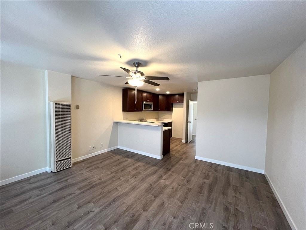4307 W 142nd St #9 - Photo 3 of 19