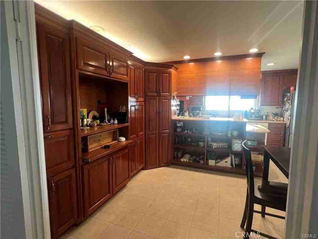 28255 Trailriders Dr - Photo 4 of 10