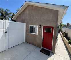 5032 Serrania Ave - Photo 1 of 1