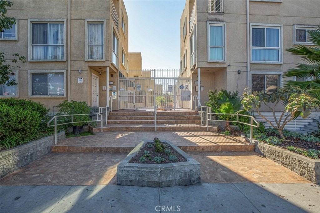 110 W Maple St #30