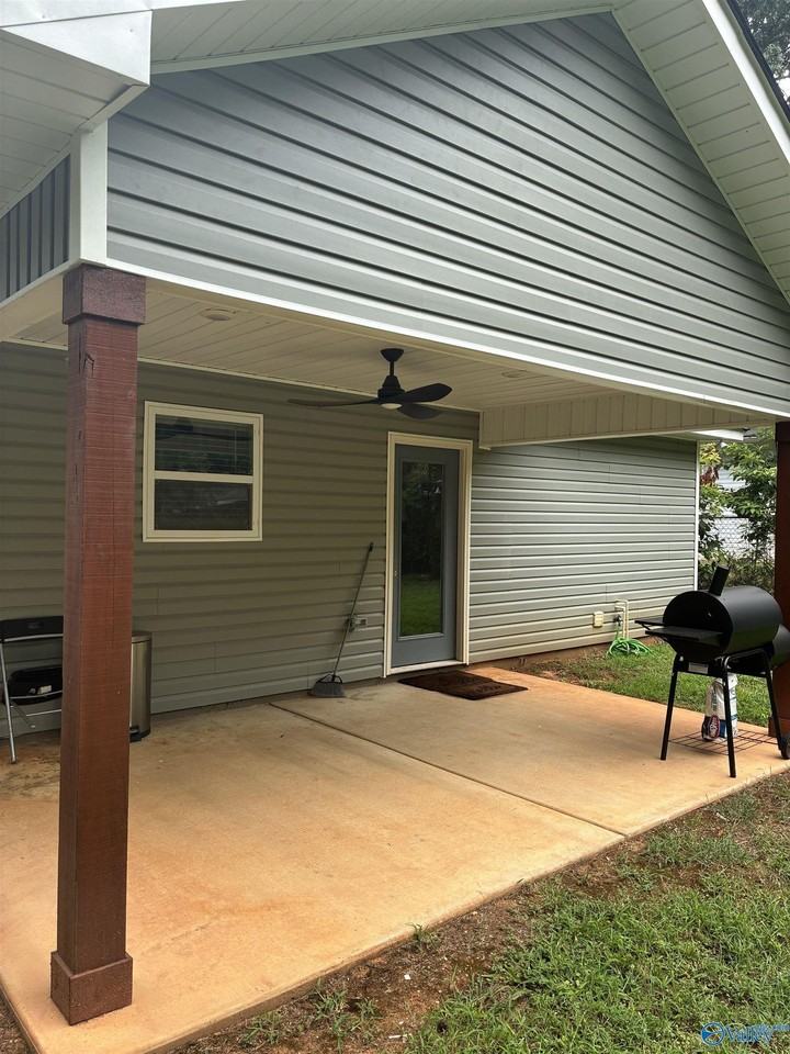 2117 Atkins Dr Nw - Photo 2 of 22