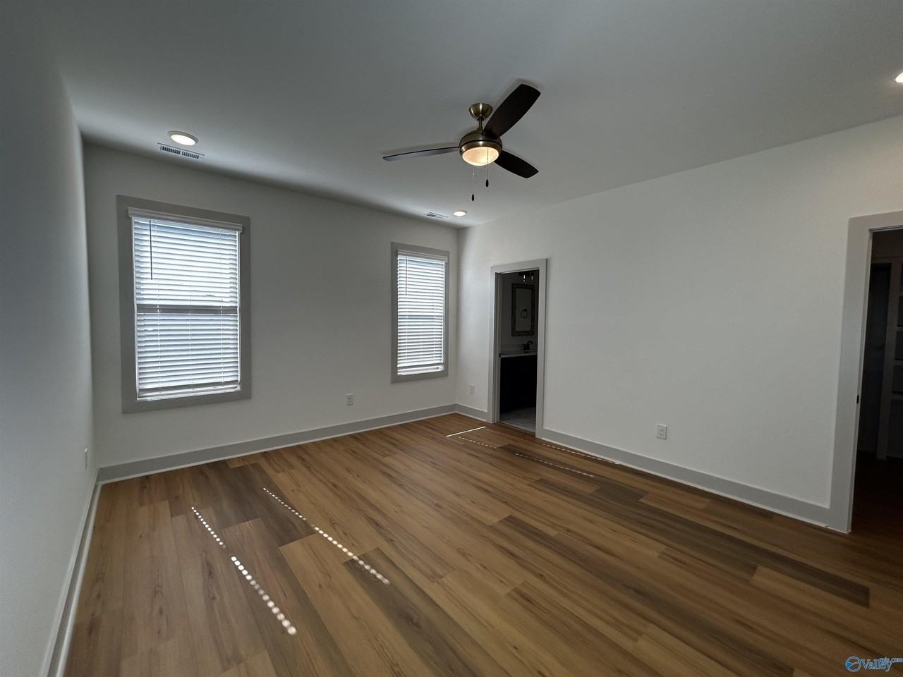 209 Emma Harris Cir - Photo 7 of 30