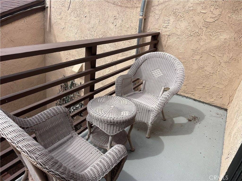 2427 Orange Ave - Photo 4 of 27