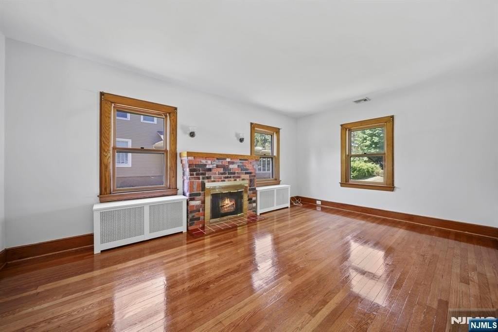 35 Mulder Ln - Photo 4 of 16