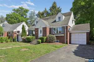 featured image of 35-10 Ferry Hts