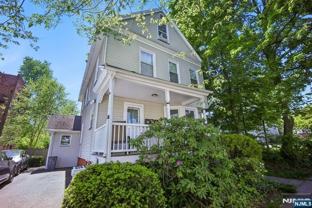 76 Montague Pl - Photo 1 of 1