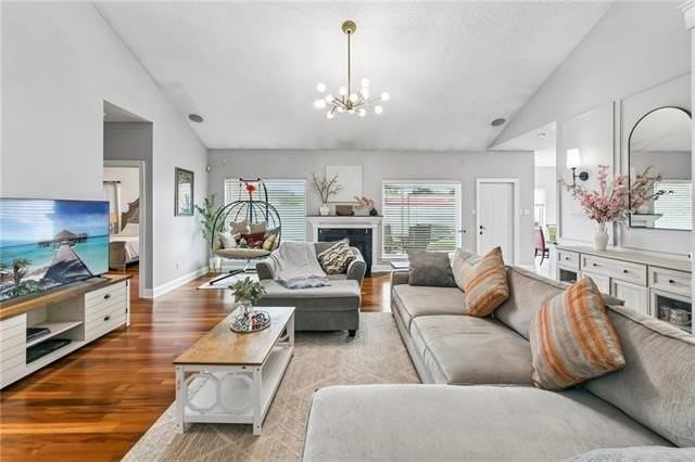 2629 Crestway Rd - Photo 3 of 12
