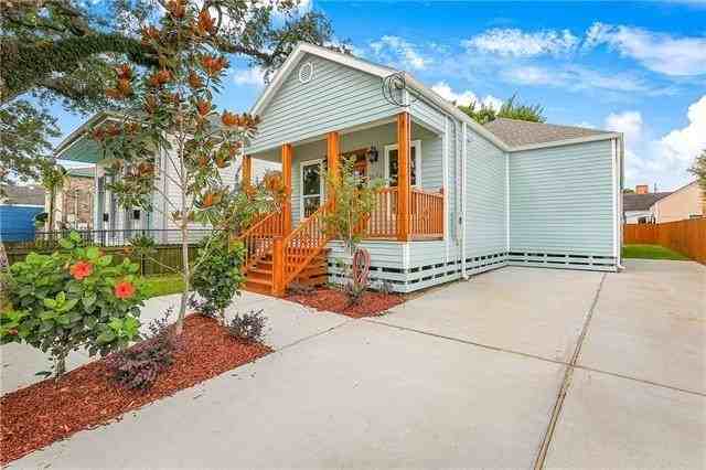 2624 Josephine St - Photo 2 of 18