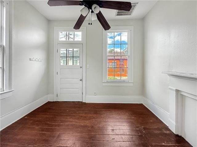 1449 N Roman St - Photo 2 of 15