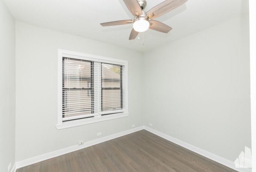 1944 W Wilson Ave - Photo 6 of 10