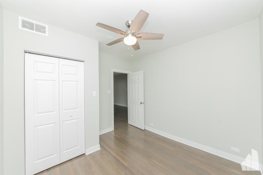 1944 W Wilson Ave - Photo 7 of 10