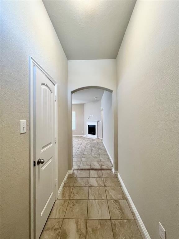 215 Clark Dr - Photo 4 of 30