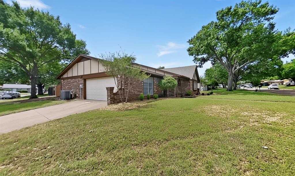 7294 Church Park Dr - Photo 2 of 15