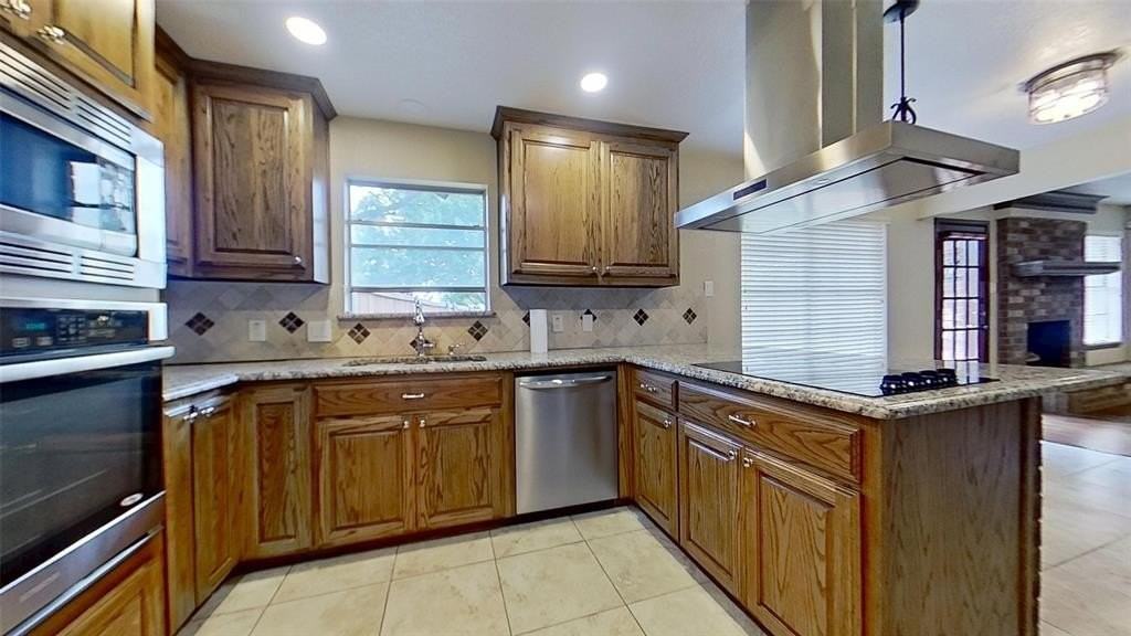 7294 Church Park Dr - Photo 6 of 15